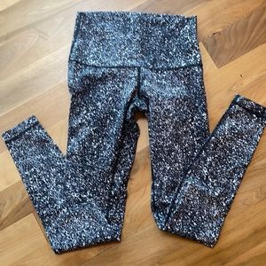 Lululemon Wunder Under High-Rise Tight 28”